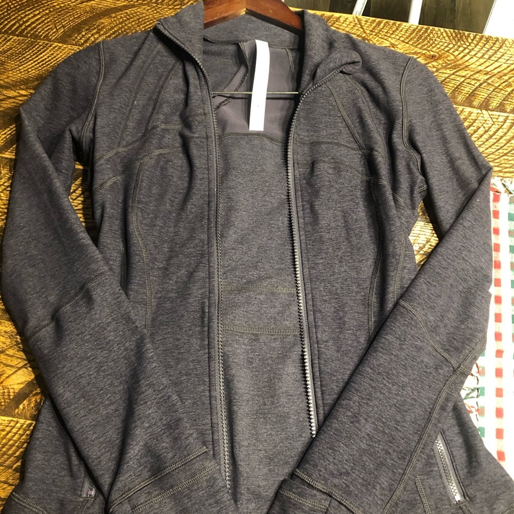 Lululemon zip up. Size 4